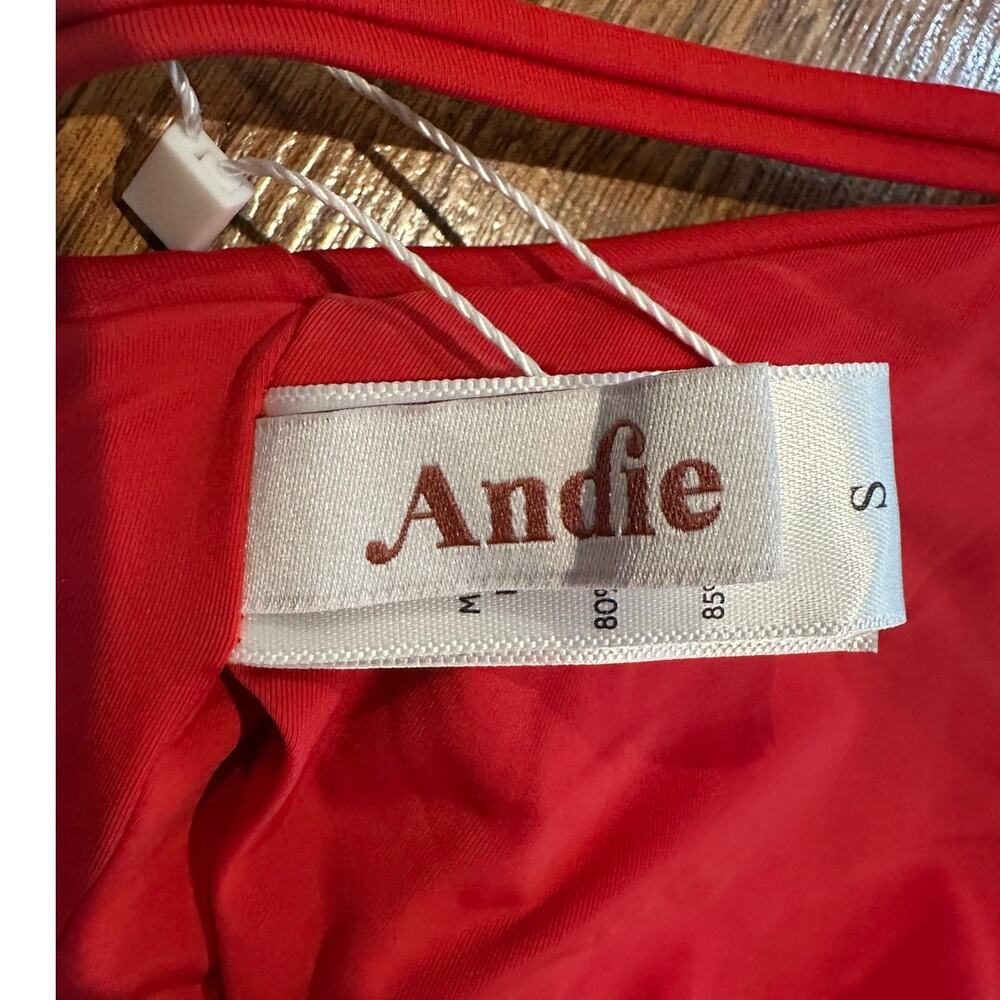 Andie Valencia Bikini Top Women’s Small Red NWT Swim Top Supportive Minimalist - Picture 6 of 9